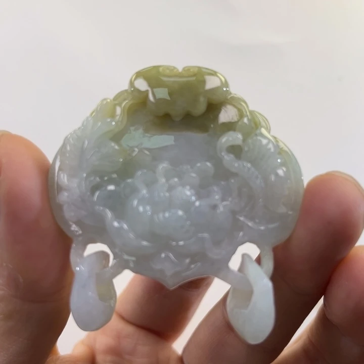 翡翠吊坠(赠链)未镶嵌代编织