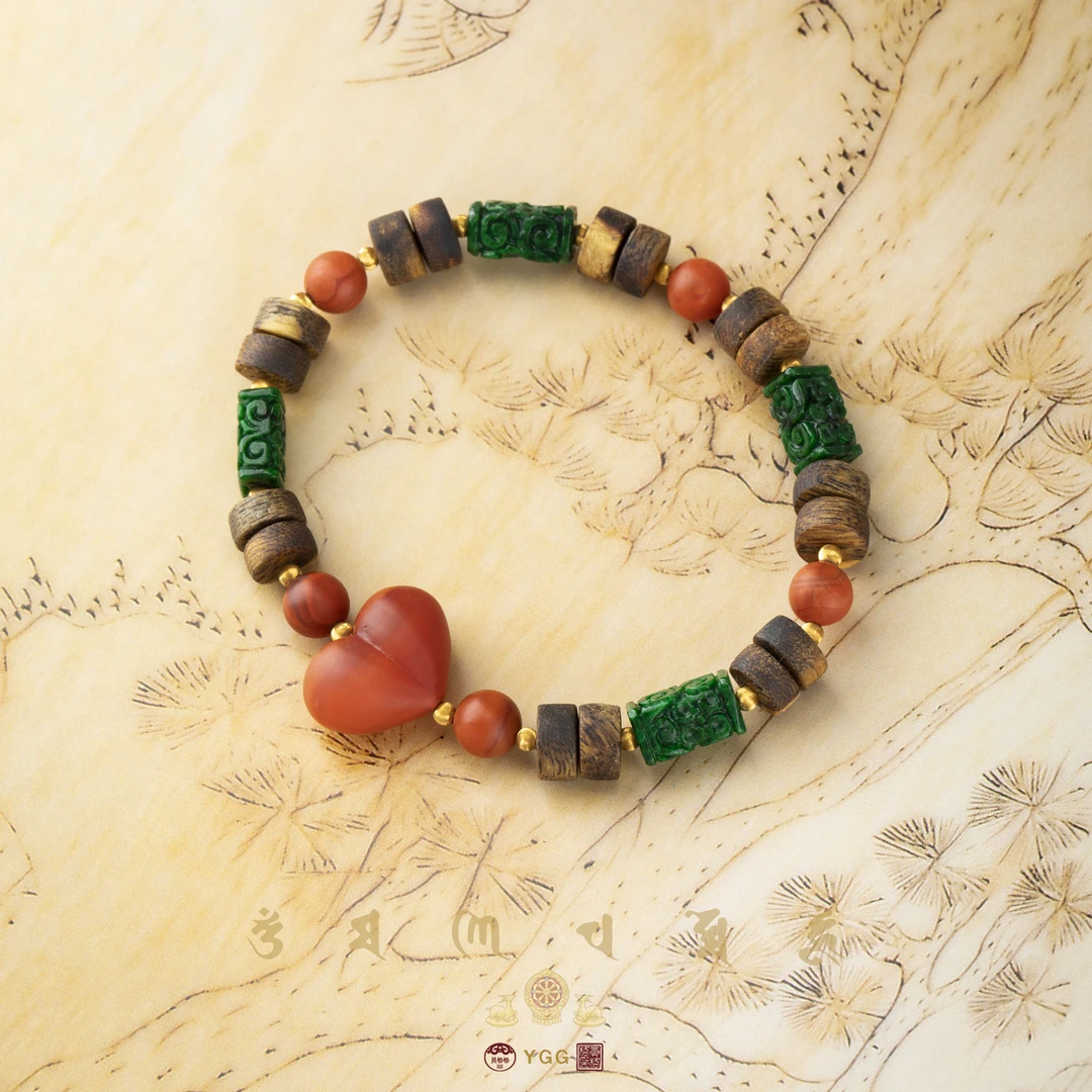 K员格格/爱心南红手串/沉香/回纹翡翠/FUPJQ53