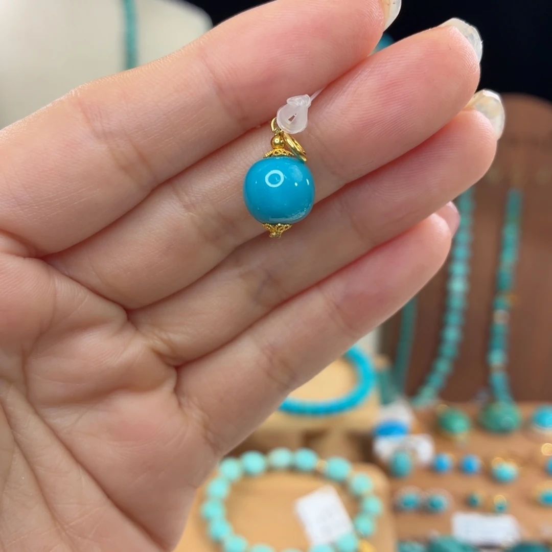 绿松石18K金镶嵌颈饰