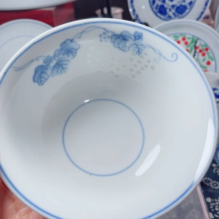 青花玲珑6寸面碗葡萄