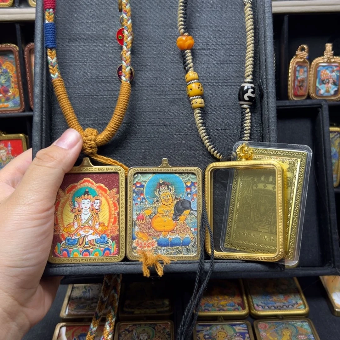 锦***耀吊坠美丽的小镇和美丽的小镇都是你的家