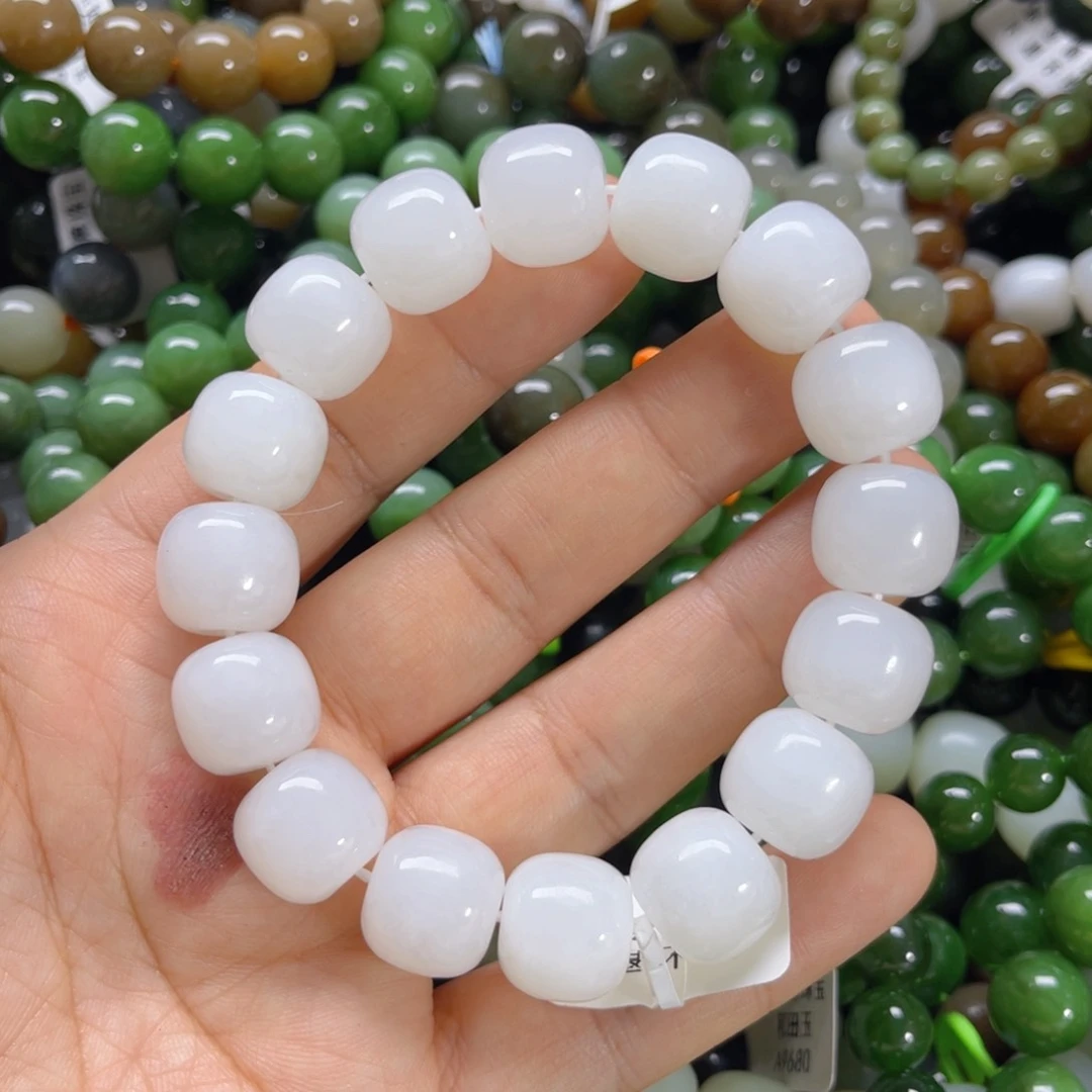 未镶嵌手链和田玉