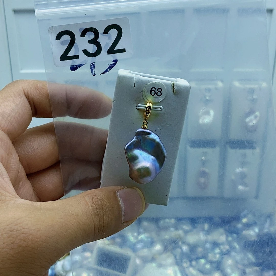 淡水珍珠合金颈饰