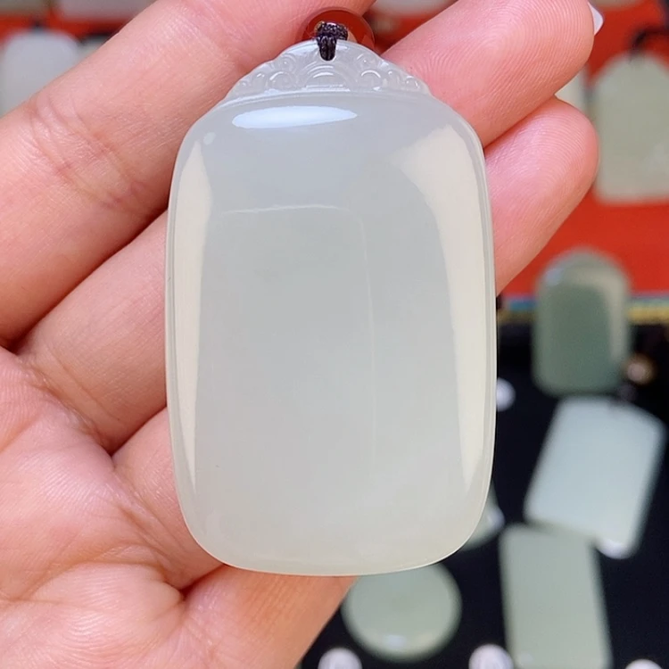 【闪购商品】颈饰未镶嵌和田玉