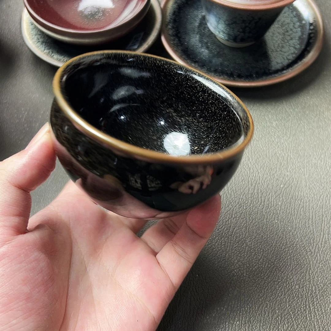 茶盏我们是有共同话题有分歧