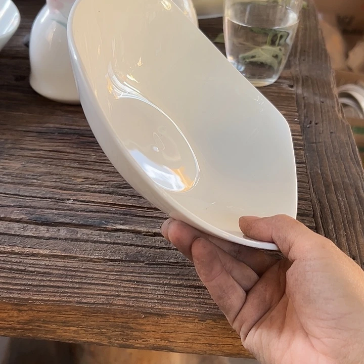 *****国营尾货骨瓷贵龙盘一个
