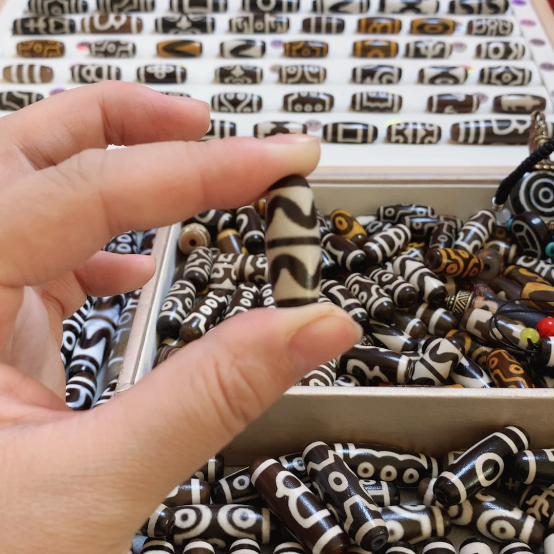 未镶嵌颈饰玛瑙/玉髓