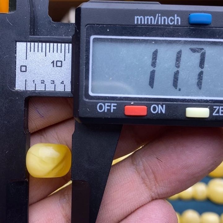 未镶嵌琥珀裸石22号11.8*8.8微瑕