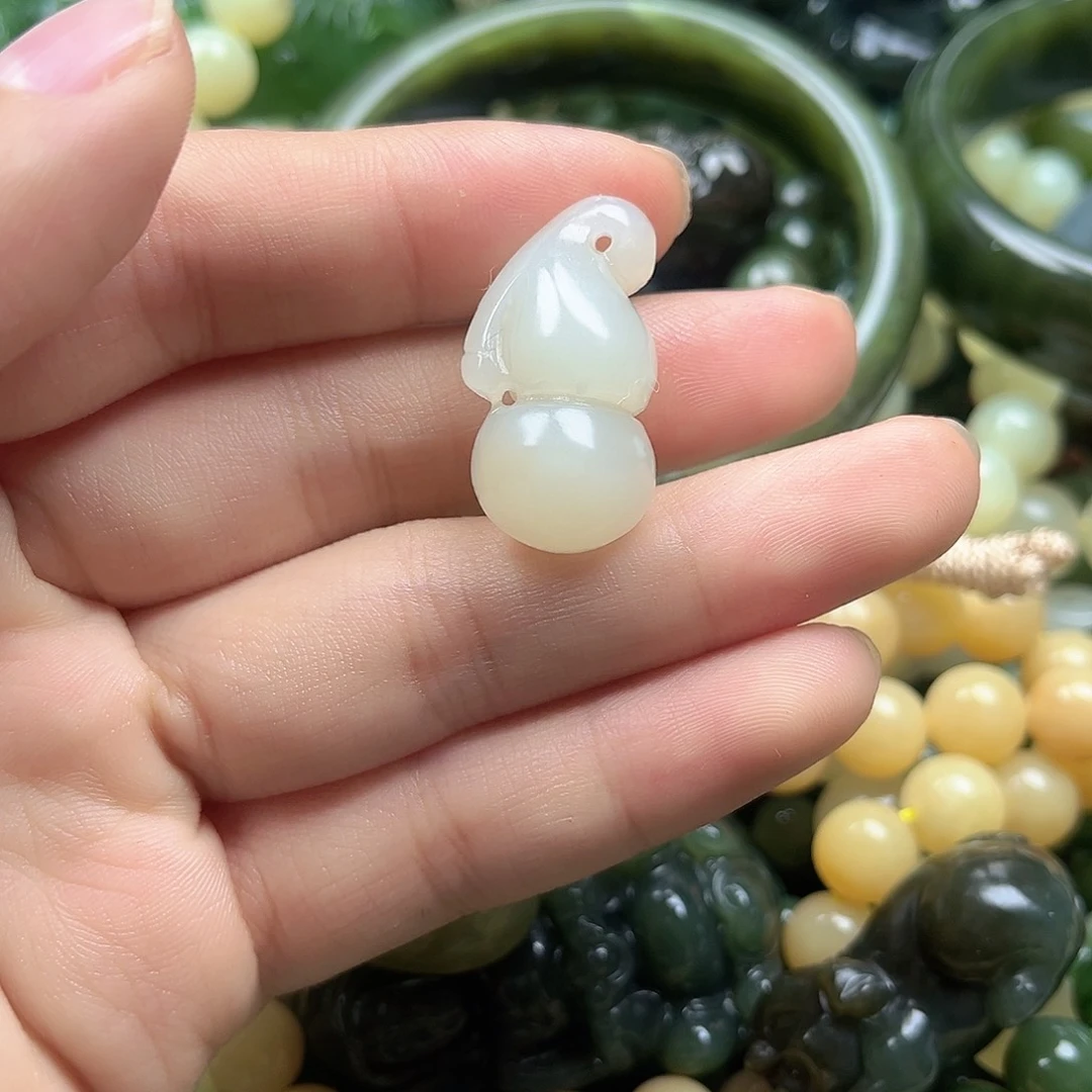 和田玉（白玉）未镶嵌颈饰