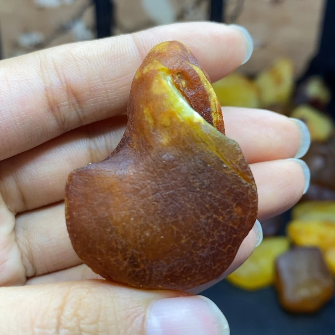未镶嵌定制琥珀梨