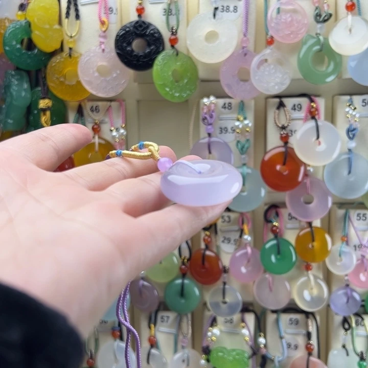 代***代玛瑙/玉髓未镶嵌颈饰