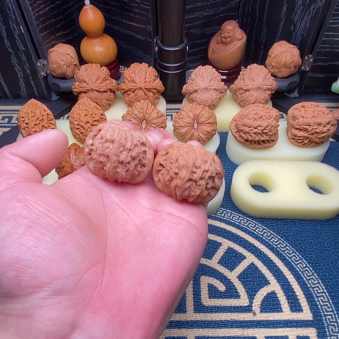 云***）文玩核桃吊坠磨盘39全