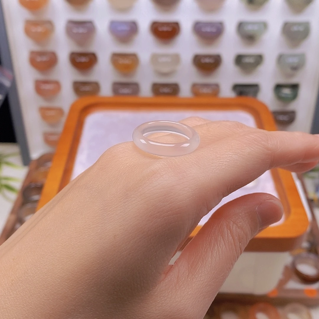 璇***玛瑙/玉髓未镶嵌戒指港16