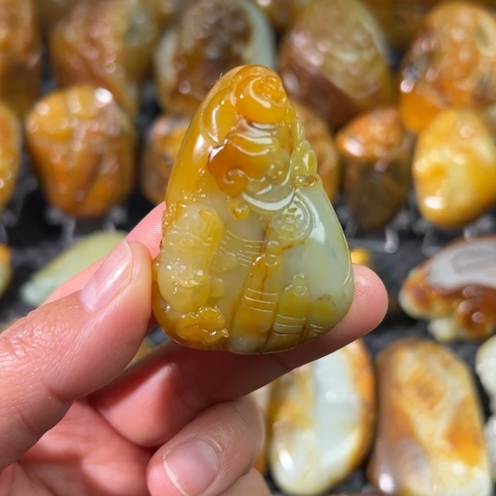 和田玉未镶嵌挂件