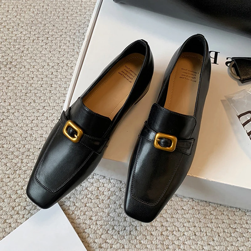 真皮女鞋时尚皮带扣深口乐福鞋女百搭中粗跟英伦风复古方头单鞋子