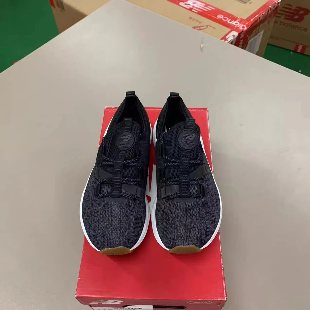 NEW BALANCE店铺推荐WLAZRSB专柜鞋微瑕女休闲运动鞋鞋底微脏