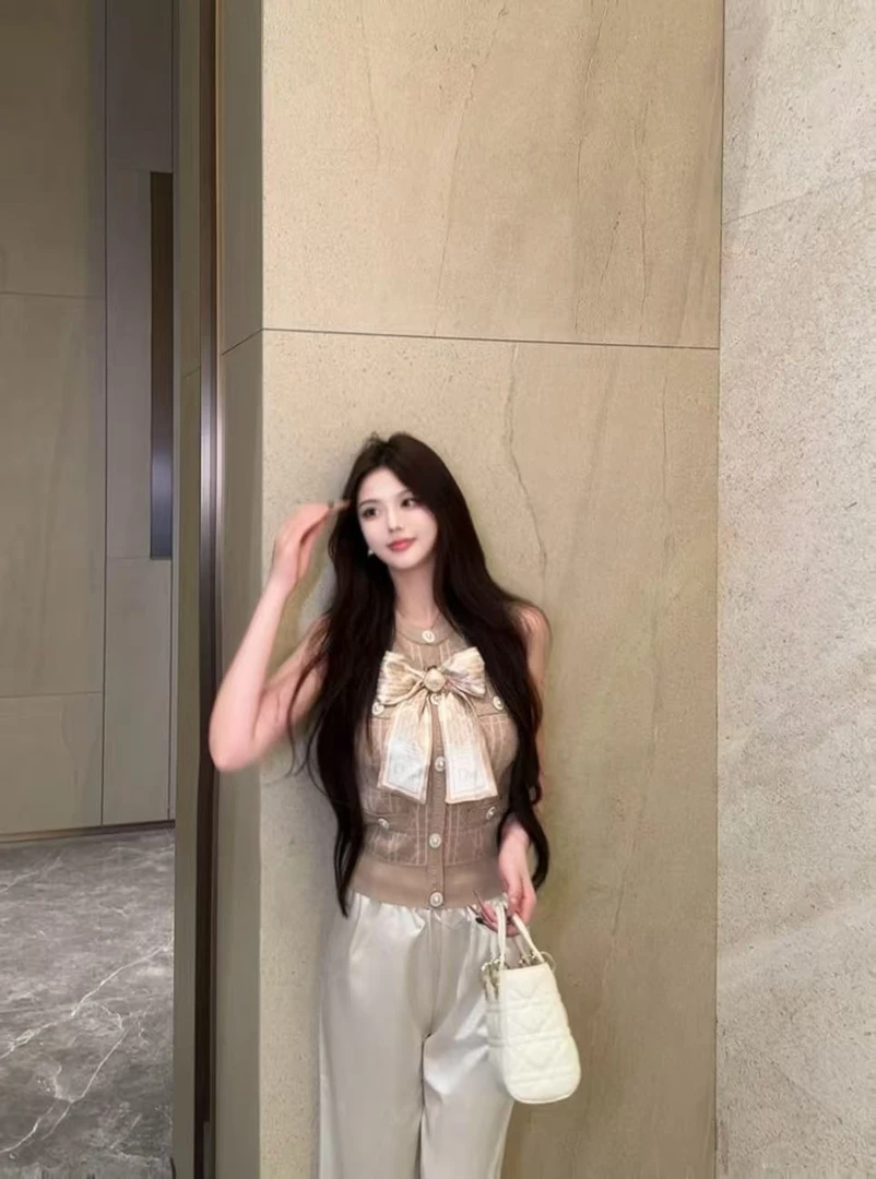 【TONG】法式设计感小众蝴蝶结背心针织衫上衣（200）