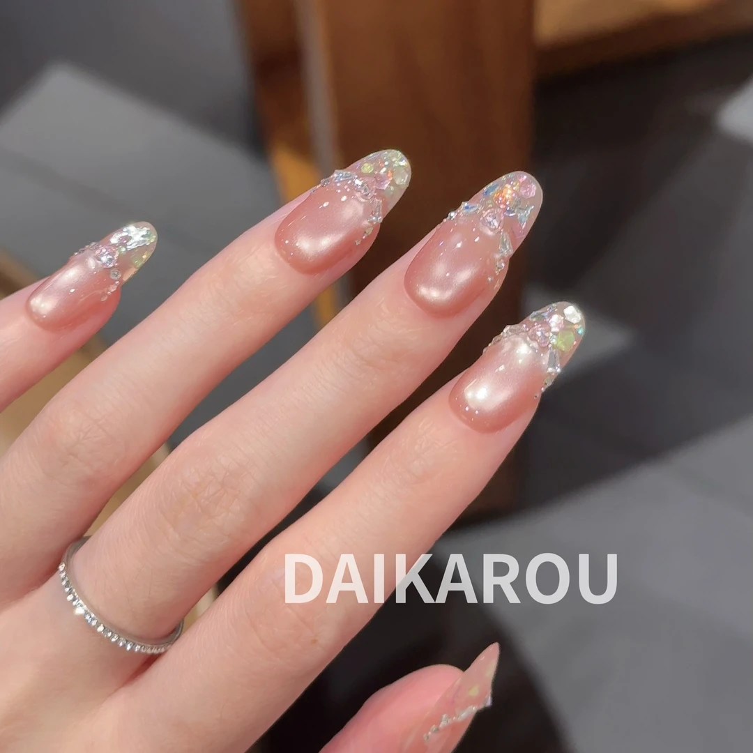 镜像镭射糖 黛卡柔 预售 此度 短椭圆 中椭圆 手工穿戴甲10片