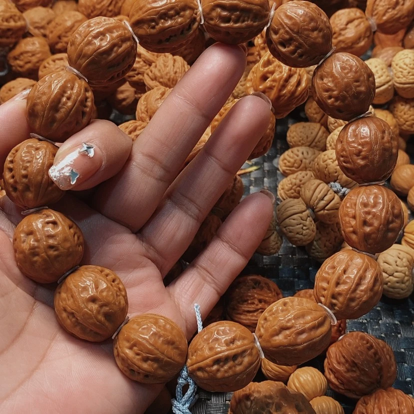 【闪购商品】文玩核桃吊坠相***光头