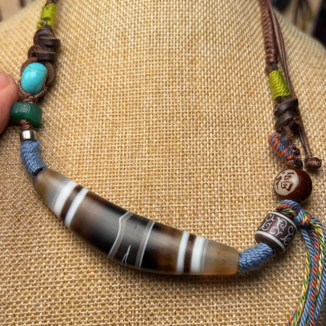 玛瑙/玉髓颈饰未镶嵌