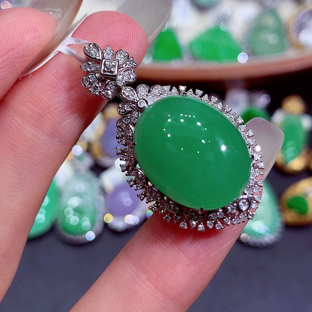 翡翠18K金镶嵌吊坠(不含链)