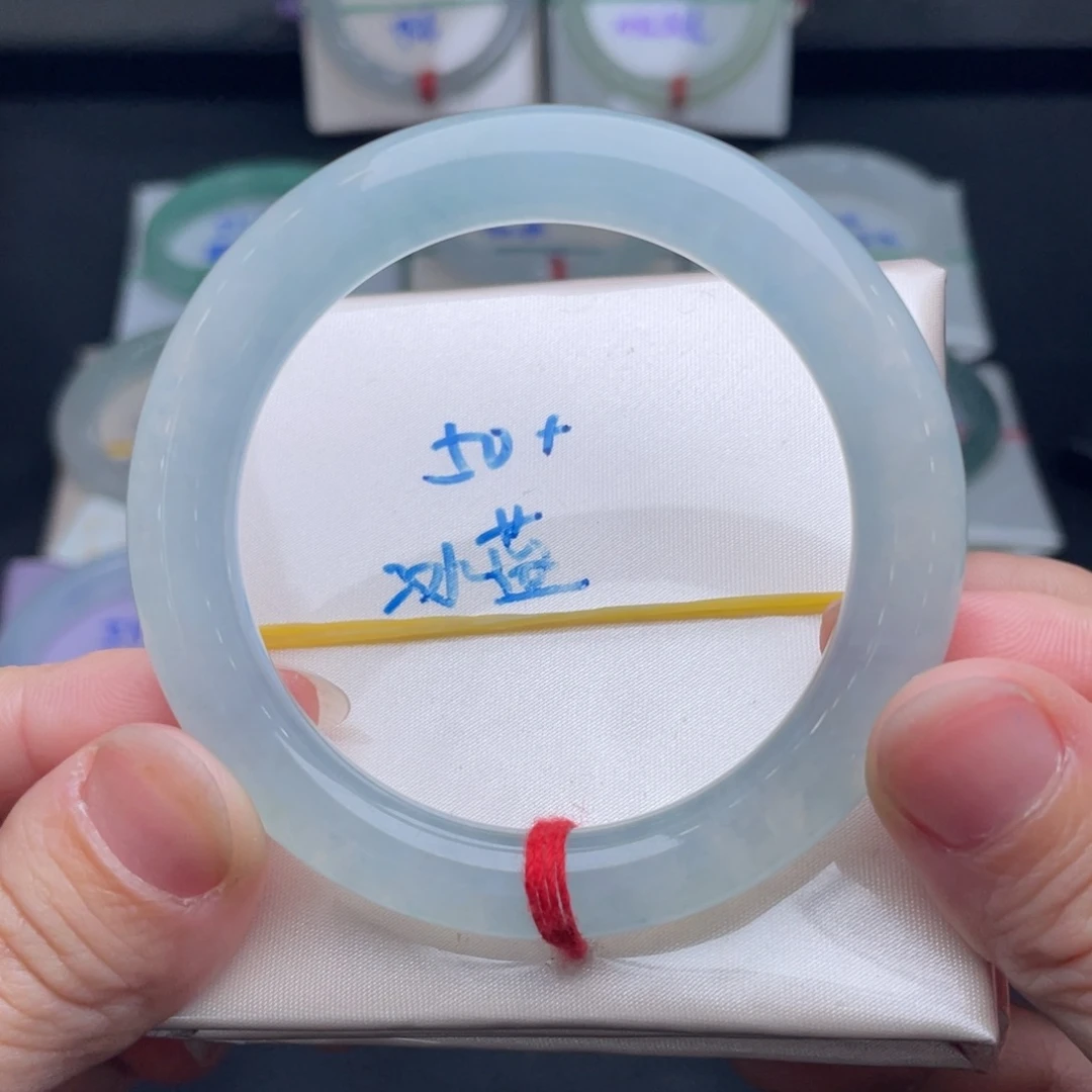 翡翠未镶嵌手镯翡翠手镯38