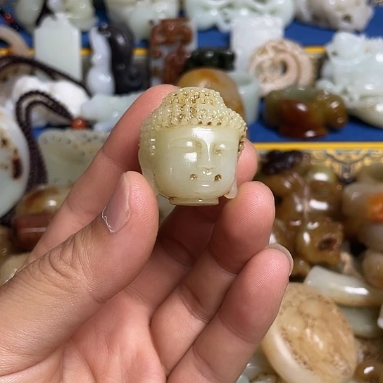 满****和田玉未镶嵌挂件