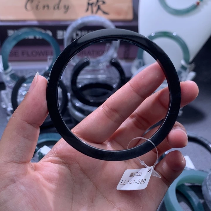 翡翠未镶嵌手镯福利乌鸡