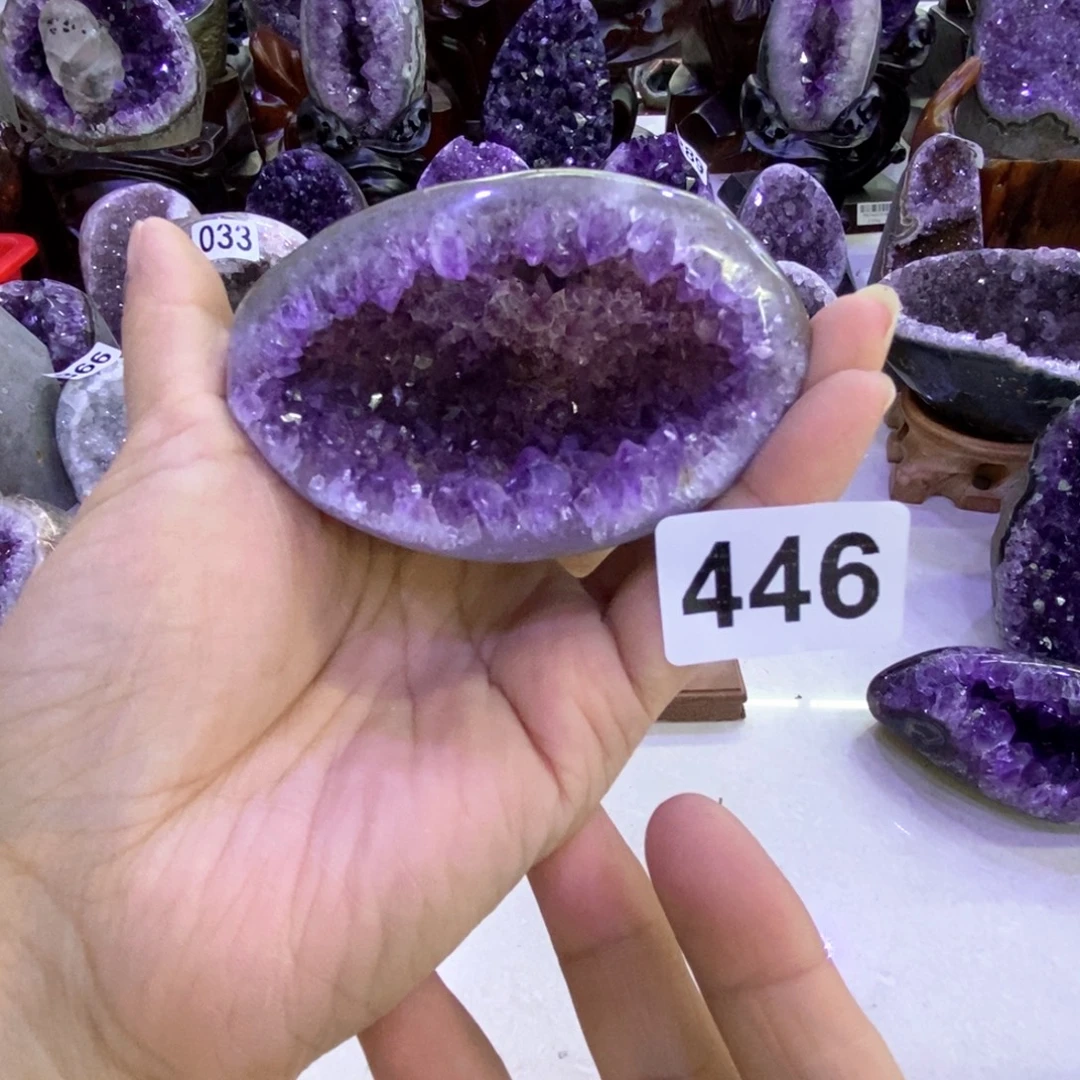 紫晶未镶嵌大型摆件（非配饰）