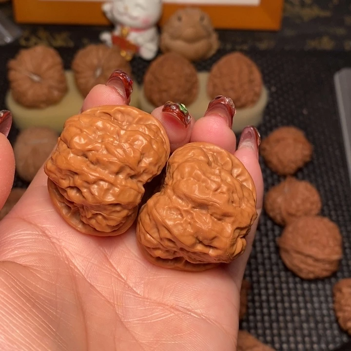 文玩核桃把件39蛤蟆头