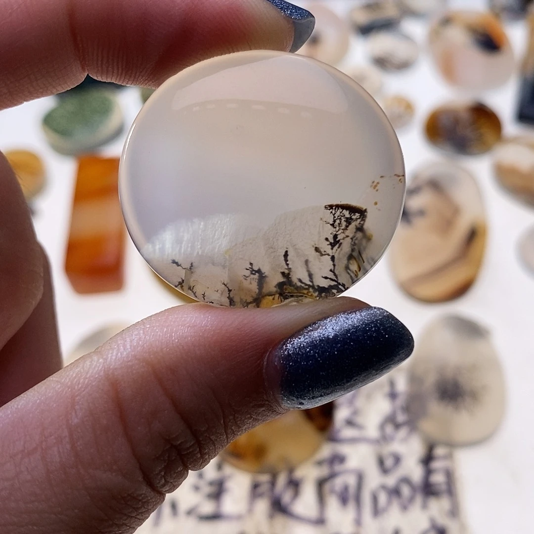 未镶嵌玛瑙/玉髓珠宝奇石