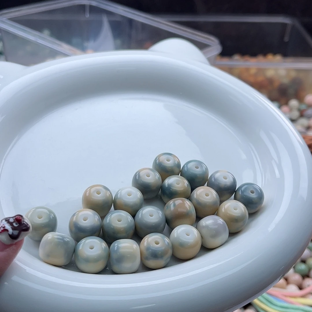 白玉菩提吊坠晨**8C/14mm/20颗