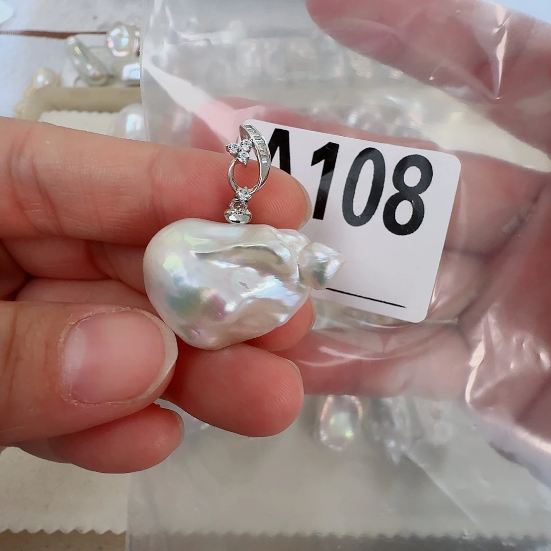 淡水珍珠银S925镶嵌颈饰