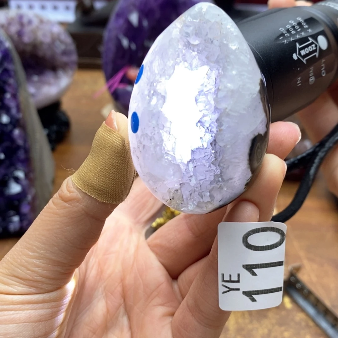 未镶嵌水晶大型摆件（非配饰）