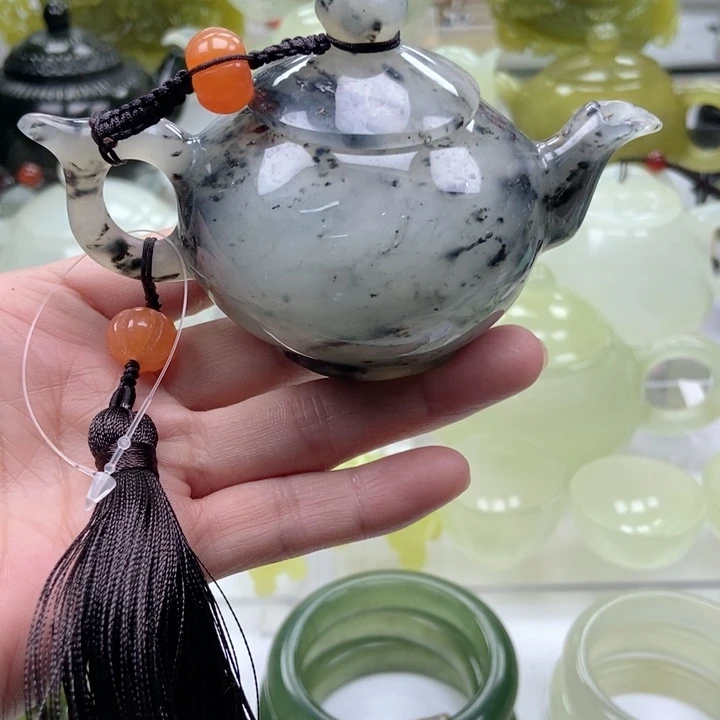 蛇纹石玉壶未镶嵌