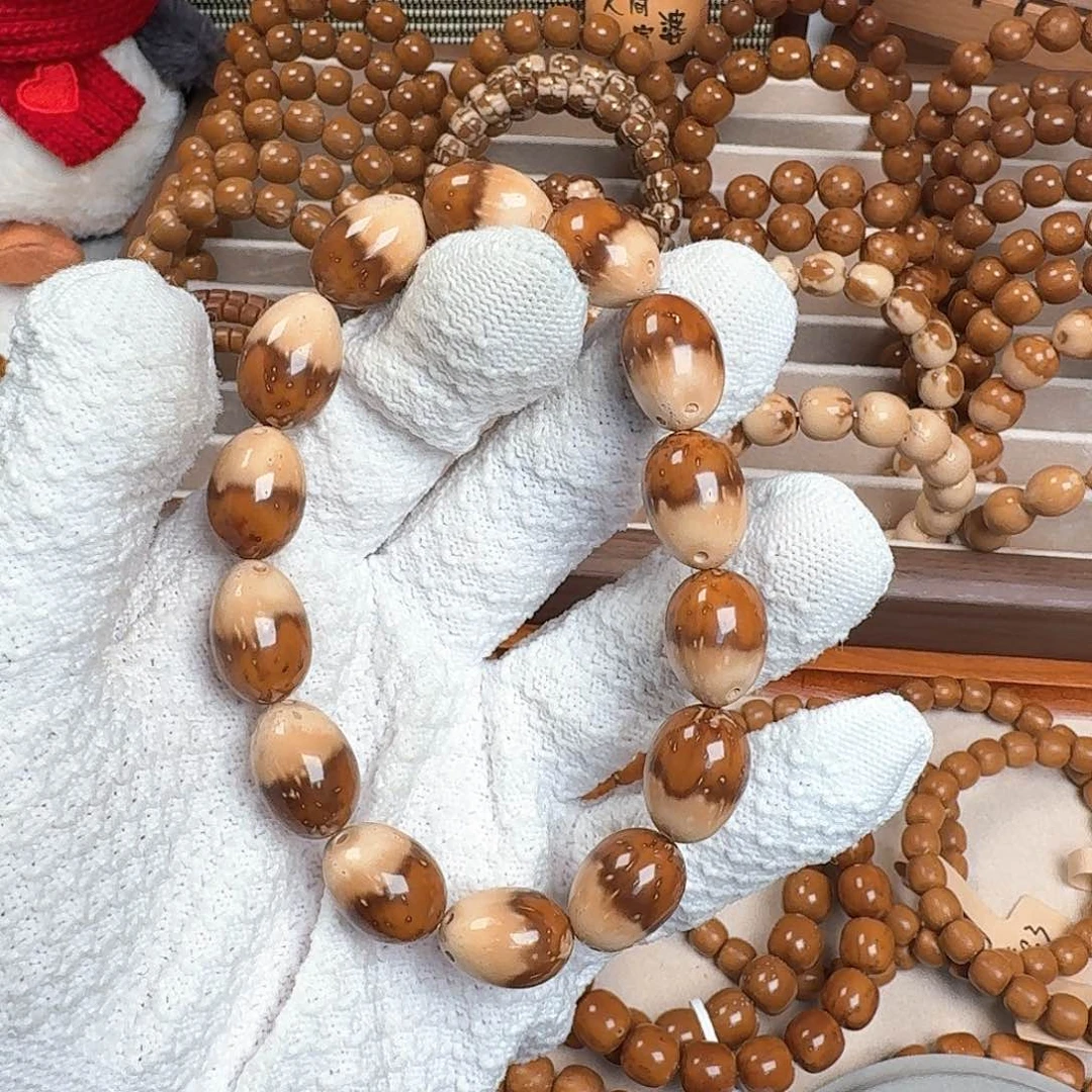 乐**～乐悠刘紫金鼠半山半雪枣珠