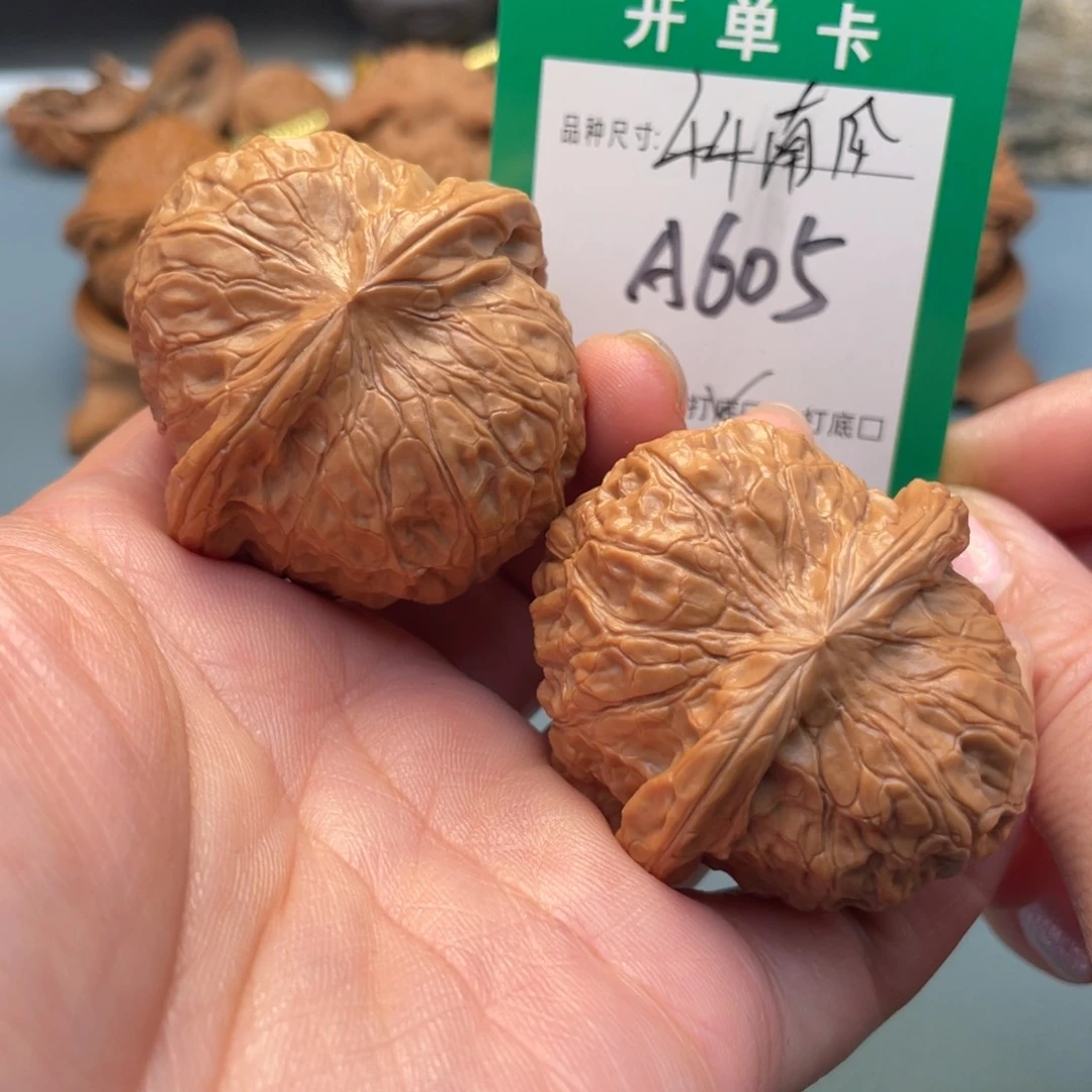 吊坠桃核文玩核桃