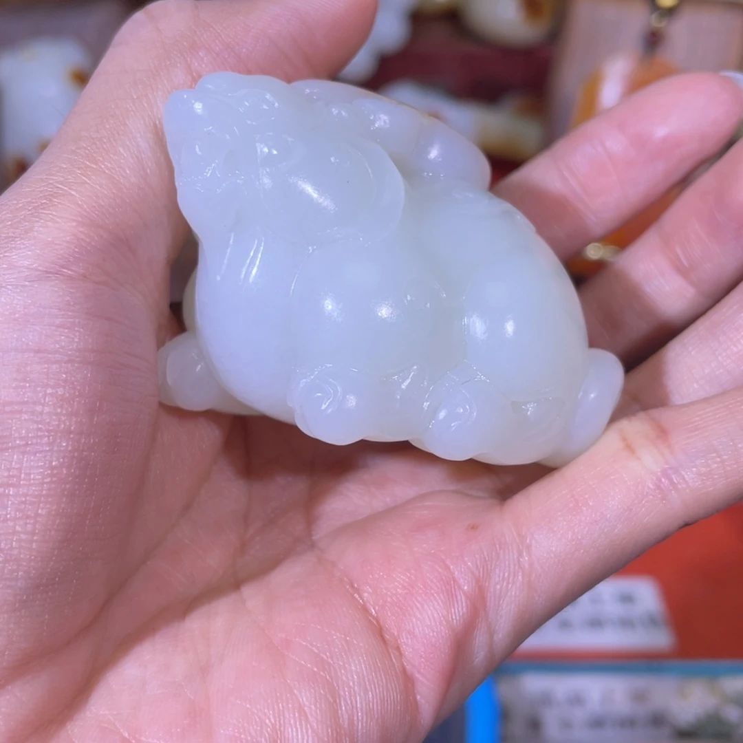 随***。和田玉未镶嵌挂件