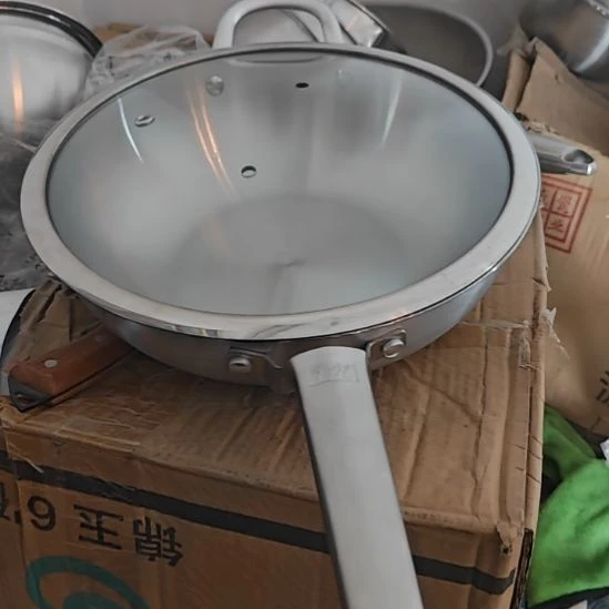 瑕疵品，，炒锅31.5