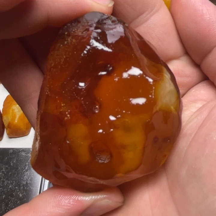 定制琥珀未镶嵌蜜蜡订制