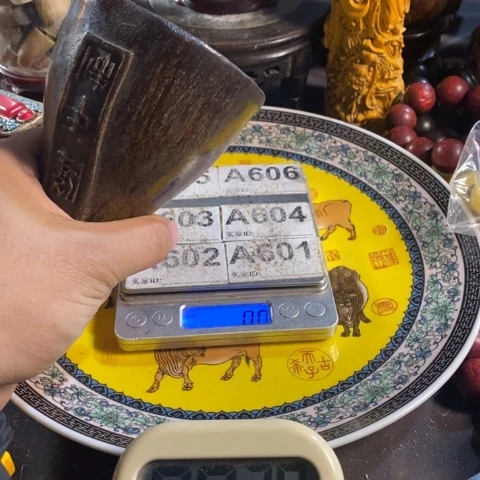 瓷片大*五牛村位于县城东南约一