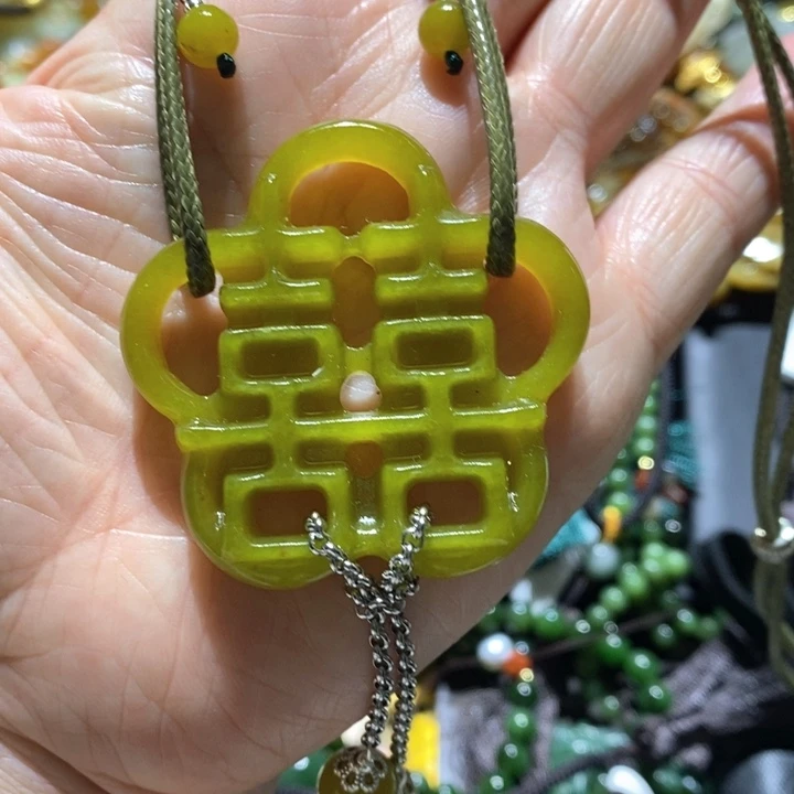 岫玉毛衣链未镶嵌