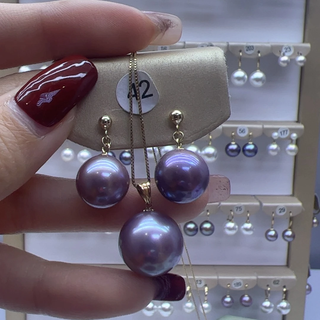 淡水珍珠吊坠(赠链)18K金镶嵌