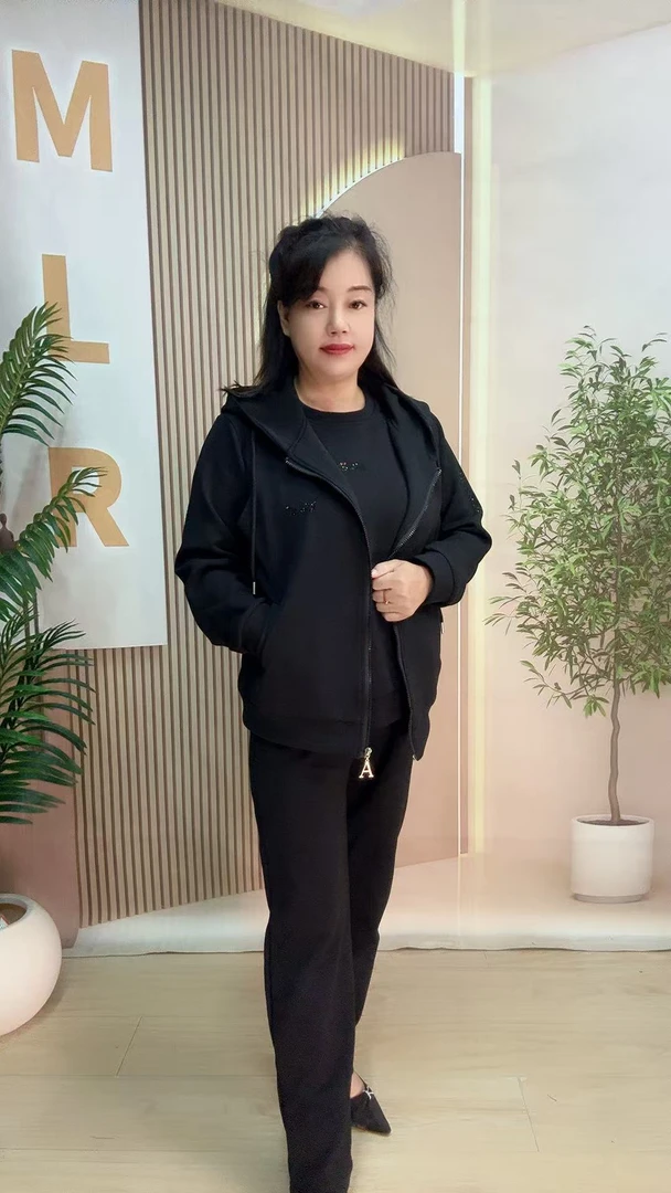 828运动套装女装潮流夹克时尚套装秋季运动休闲女士连帽简约