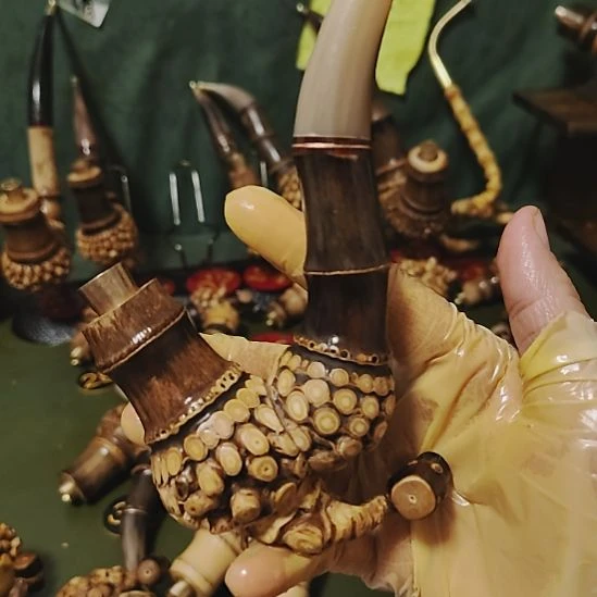 @***）贵州特色竹根烟斗工艺品手把件