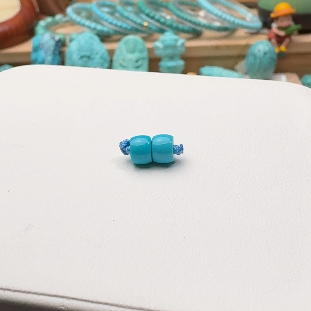 看***烦绿松石未镶嵌高瓷玉化蓝绿直切5.4