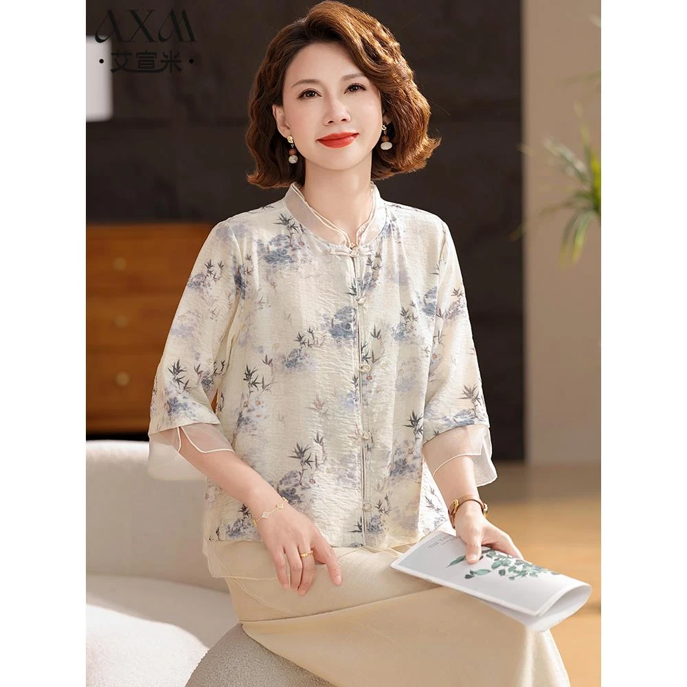 母亲节妈妈夏装时尚上衣2025新款中老年女装薄款小衫宽松洋气套装