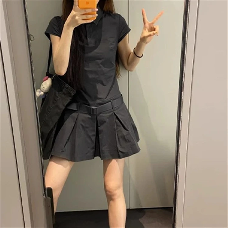 韩系辣妹学院风假两件大码连衣裙子女夏季收腰设计感纯欲百褶短裙