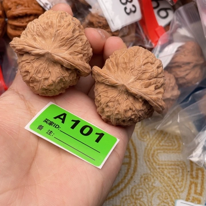 把件文玩核桃核桃