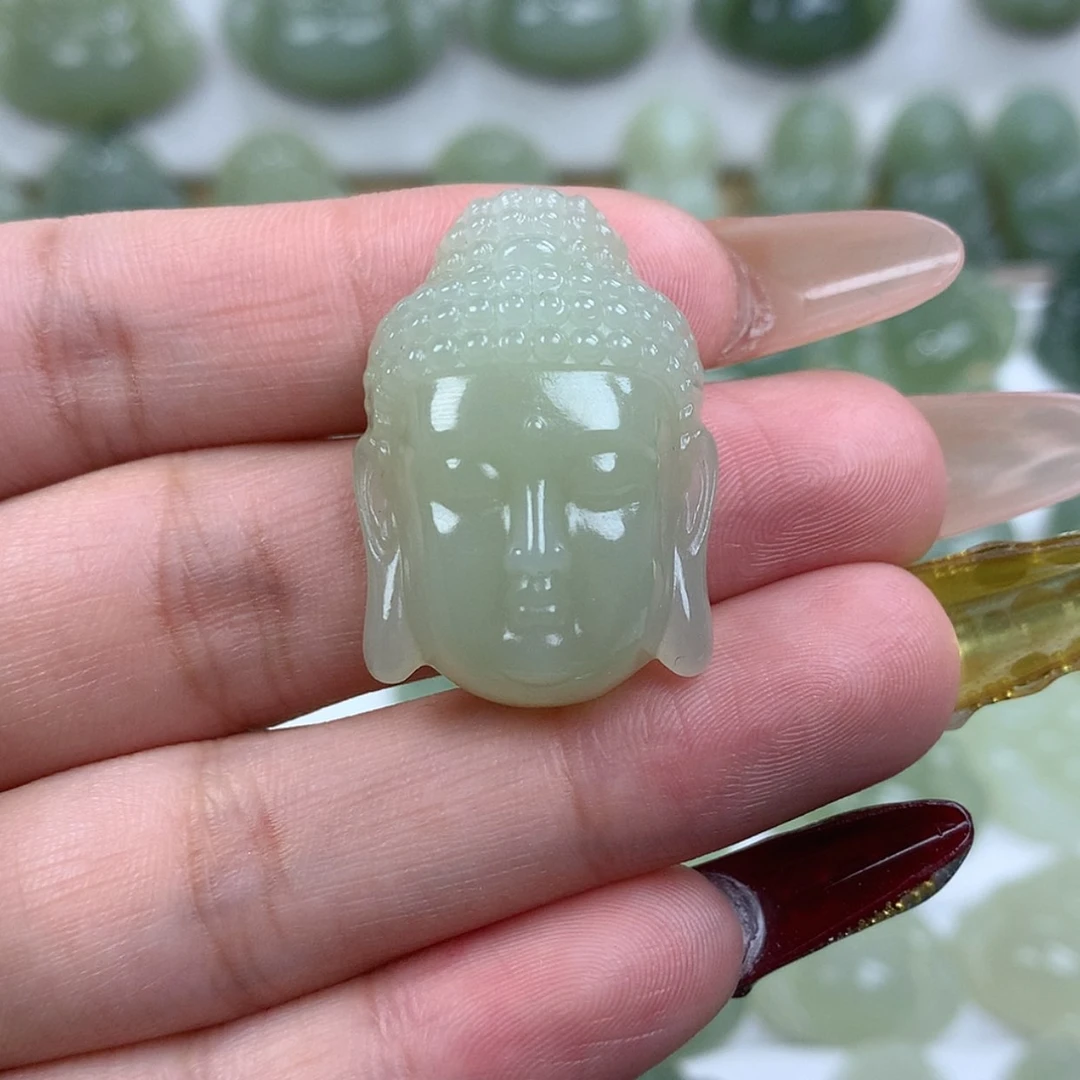 【闪购商品】颈饰未镶嵌和田玉